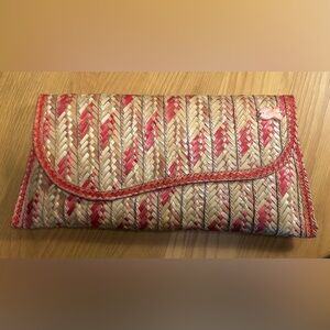 Bahamas Woven Clutch in Red and Tan